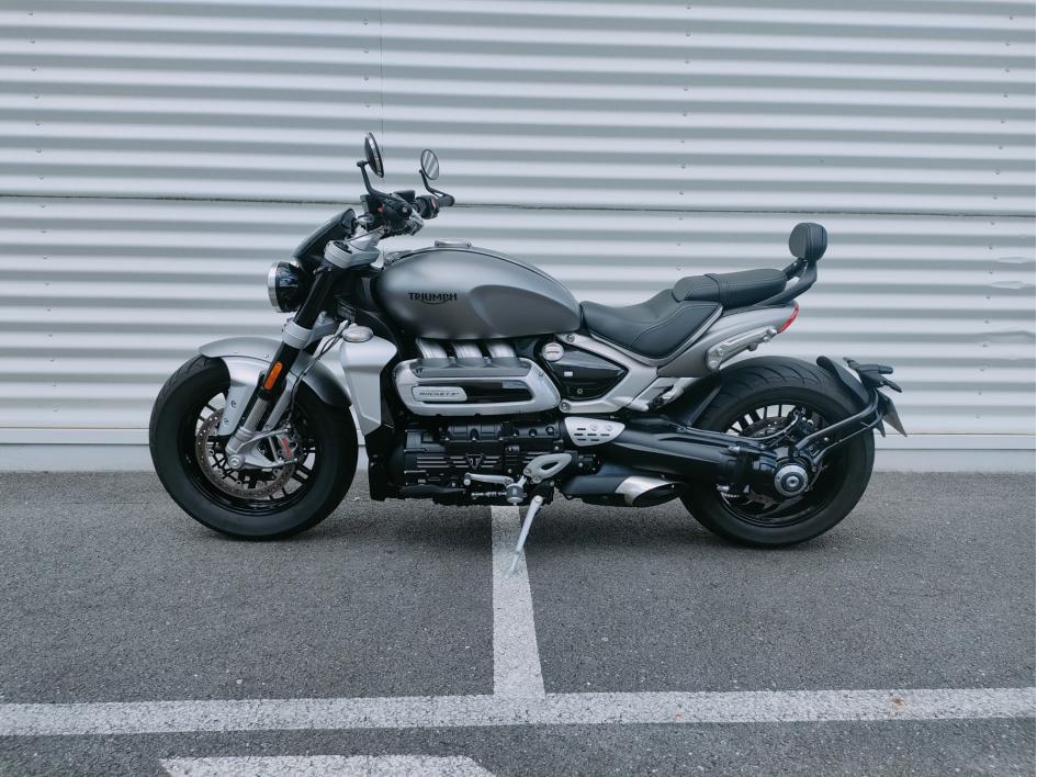TRIUMPH ROCKET 3 R