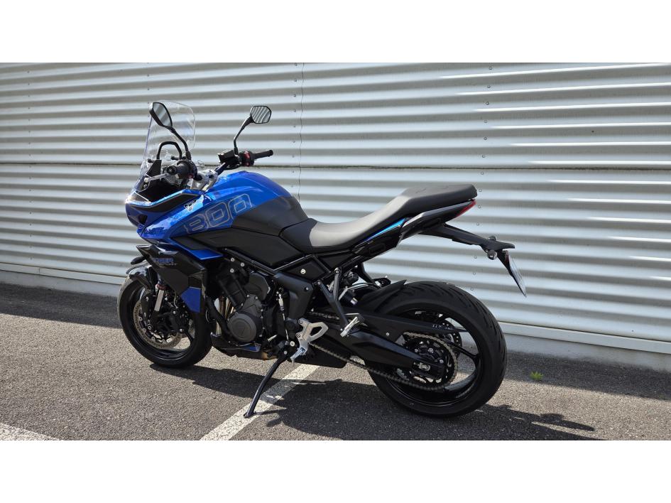 TRIUMPH TIGER SPORT 800